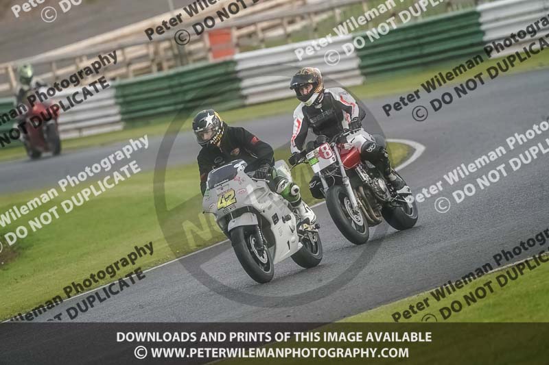 enduro digital images;event digital images;eventdigitalimages;mallory park;mallory park photographs;mallory park trackday;mallory park trackday photographs;no limits trackdays;peter wileman photography;racing digital images;trackday digital images;trackday photos